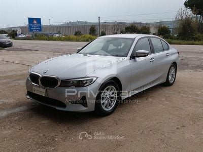 Usata BMW 318 Comfort Edition 150 CV (110 kW) 2019 Gray Berlina