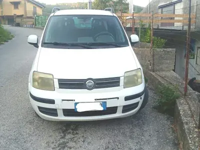 Usata Fiat Panda Dynamic 69 CV (50 kW) 2006 Bianco Utilitaria