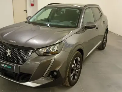 Usata Peugeot 2008 Allure 110 CV (80 kW) 2021 Grigio SUV