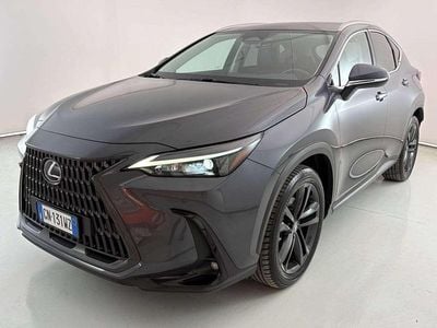 Usata Lexus NX450h+ Luxury Line 185 CV (136 kW) 2023 Grigio SUV