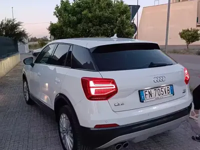 Usata Audi Q2 150 CV (110 kW) 2018 Bianco SUV