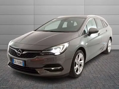 Usata Opel Astra Business Elegance 122 CV (89 kW) 2020 Grigio Station wagon