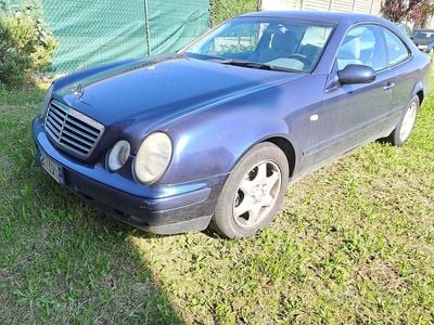 Usata Mercedes CLK200 Elegance 136 CV (100 kW) 1999 Blu Coupé