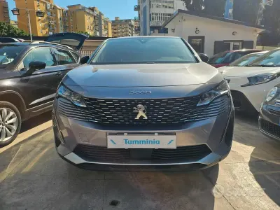 Usata Peugeot 3008 Allure 131 CV (96 kW) 2023 Grigio SUV