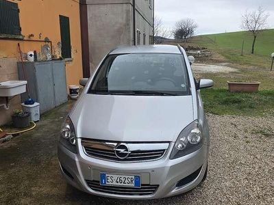 Usata Opel Zafira Cosmo 150 CV (110 kW) 2010 Monovolume