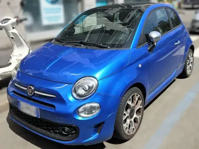 Usata Fiat 500 Rockstar 69 CV (50 kW) 2020 Blu/azzurro Utilitaria