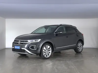 Usata VW T-Roc Style 150 CV (110 kW) 2023 Deep black perlato SUV