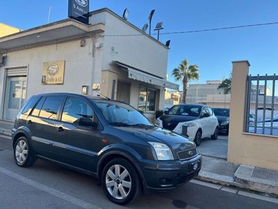 usata Ford Fusion 1.6 TDCi 90Cv Grey