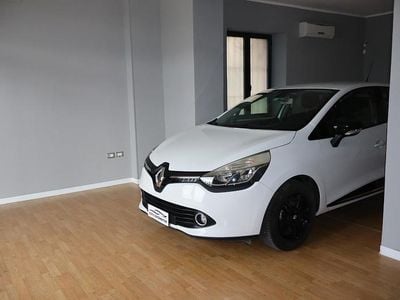 Usata Renault Clio IV 72 CV (52 kW) 2015 Bianco Berlina
