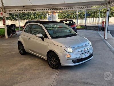 Usata Fiat 500C Lounge 95 CV (69 kW) 2011 Argento Cabrio