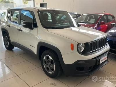 Begagnad Jeep Renegade 120 HK (88 kW) 2017 SUV