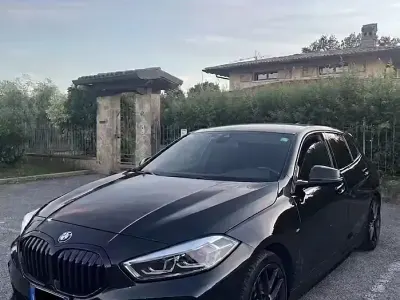 Usata BMW 116 Efficient Dynamics 116 CV (85 kW) 2021 Nero Utilitaria