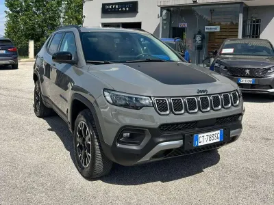 Usata Jeep Compass 179 CV (131 kW) 2024 Sting gray SUV
