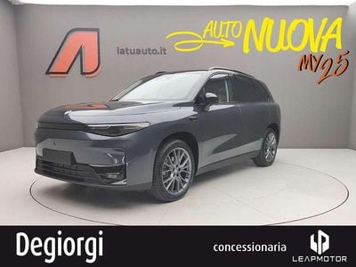 Nuova Leapmotor C10 158 kW (215 CV) 2025 Grigio SUV