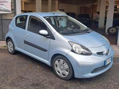 Usata Toyota Aygo Sol 68 CV (50 kW) 2007 Blu/azzurro Utilitaria