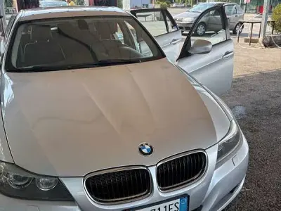 Usata BMW 320 184 CV (135 kW) 2010 Argento Station wagon