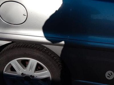 Usata Lancia Ypsilon 2002 Grigio Utilitaria