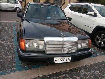 Gebraucht Mercedes E200 1993 Schwarz Limousine