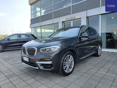 Usata BMW X3 Luxury Line 184 CV (135 kW) 2021 Grigio SUV