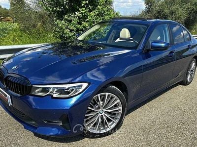 Usado BMW 330 Luxury Line 286 HP (210 kW) 2021 Azul Sedan