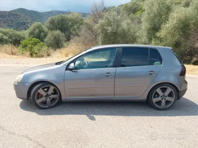 Usata VW Golf V 150 CV (110 kW) 2005 Grigio Utilitaria