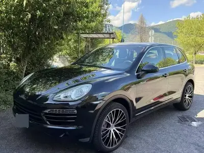 Usata Porsche Cayenne 245 CV (180 kW) 2013 Nero SUV
