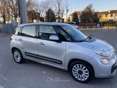Begagnad Fiat 500L Living 95 HK (69 kW) 2015 Silver Minibuss