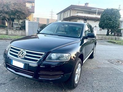 Usata VW Touareg Exclusive 224 CV (164 kW) 2007 Nero SUV