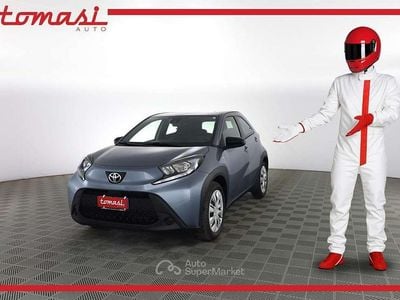 Usata Toyota Aygo X Active 72 CV (52 kW) 2025 Persian salt SUV