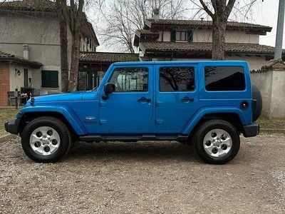 Usata Jeep Wrangler Unlimited Sahara 200 CV (147 kW) 2015 Blu SUV