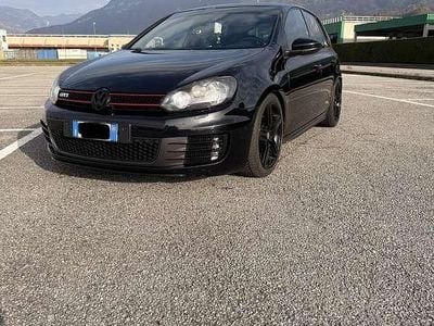 Usata VW Golf GTI 211 CV (155 kW) 2009 Berlina