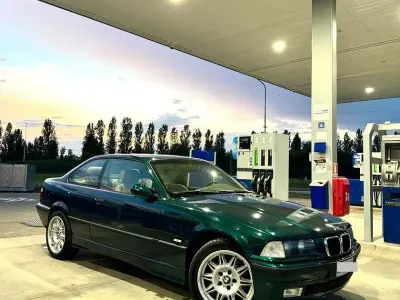 Usata BMW 320 M Sport 150 CV (110 kW) 1997 Verde Coupé