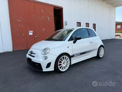 Usata Abarth 500 Esseesse 135 CV (99 kW) 2008 Bianco Utilitaria