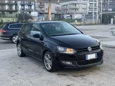 Usata VW Polo Trendline 75 CV (55 kW) 2012 Nero Utilitaria