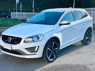 usata Volvo XC60 XC 60D5 AWD Geartronic R-design Moment