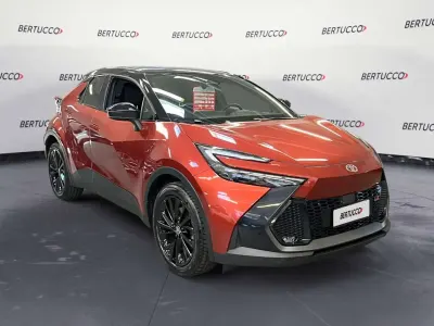 Usata Toyota C-HR Sport 223 CV (164 kW) 2025 Rosso SUV