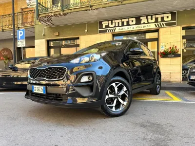 Usata Kia Sportage 135 CV (99 kW) 2021 Nero SUV