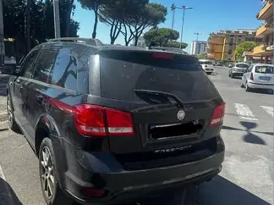 Usata Fiat Freemont Urban 140 CV (102 kW) 2012 SUV