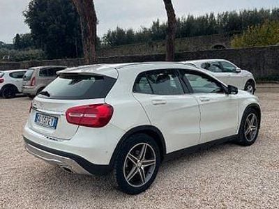 Usata Mercedes GLA220 AMG 170 CV (125 kW) 2014 Bianco SUV