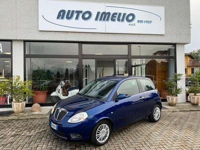Gebraucht Lancia Ypsilon 59 PS (43 kW) 2008 Blau Kleinwagen