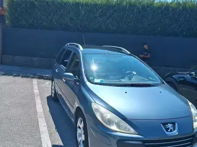 Usata Peugeot 307 109 CV (80 kW) 2007 Bluazzurro Station wagon