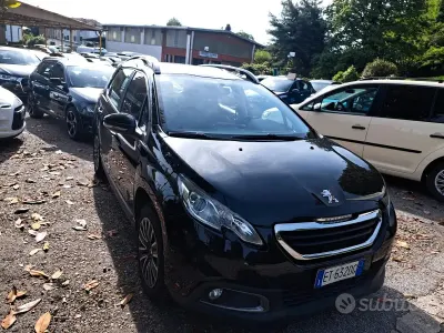 Usata Peugeot 2008 Allure 92 CV (67 kW) 2013 Nero SUV