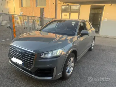 Usata Audi Q2 116 CV (85 kW) 2018 Grigio SUV