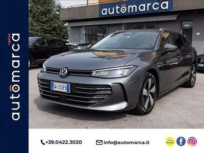Usata VW Passat Business 150 CV (110 kW) 2024 Grigio Station wagon