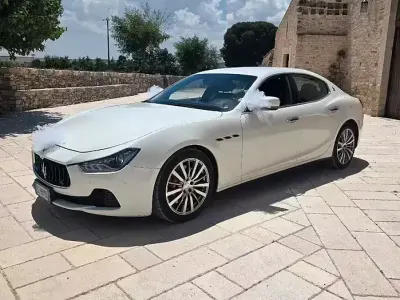 Usata Maserati Ghibli 250 CV (183 kW) 2015 Bianco Berlina