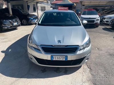 Usata Peugeot 308 Business-Line 120 CV (88 kW) 2016 Grigio Station wagon