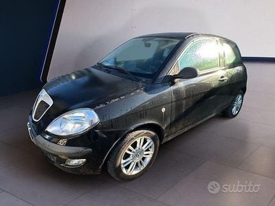Usata Lancia Ypsilon 69 CV (50 kW) 2006 Nero Utilitaria