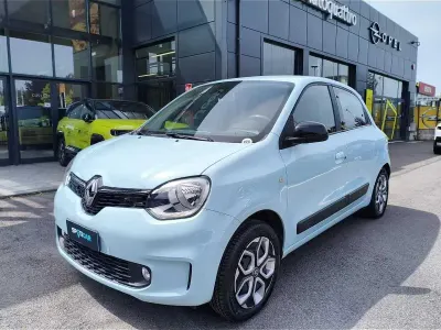 Occasion Renault Twingo Equilibre 30 kW (42 PK) 2022 Blauw Hatchback