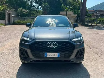 Usata Audi Q5 Sportback S-line plus 204 CV (150 kW) 2021 Grigio SUV