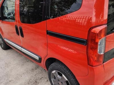 Usata Fiat Qubo Trekking 80 CV (58 kW) 2017 Rosso Monovolume